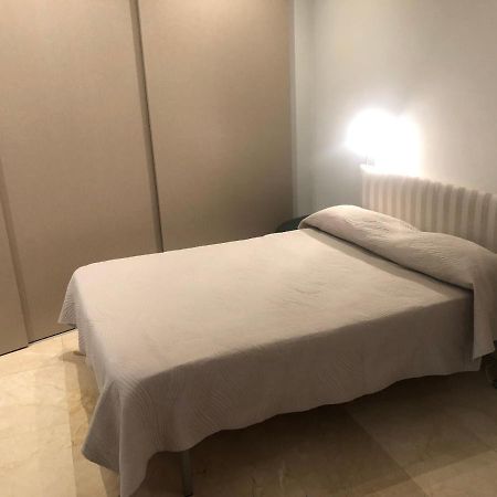 Estudio Con Parking Privado Apartman Madrid Kültér fotó