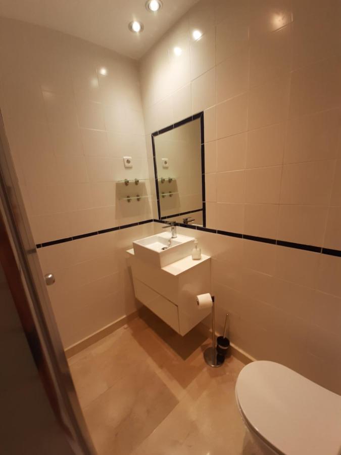 Estudio Con Parking Privado Apartman Madrid Kültér fotó